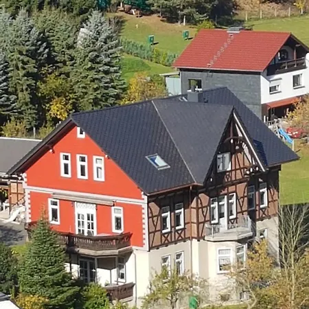 Πανσιόν Haus Sonnenwalde - Familie Ruhe 2*